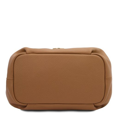 Nora - Soft leather handbag